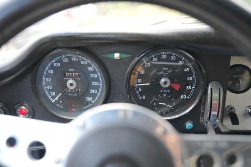 1964 Jaguar E-Type Series 1 3.8L FHC LHD Lightweight FIA Road/Race Car Te koop (foto 34 van 130)