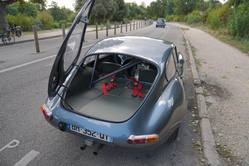 1964 Jaguar E-Type Series 1 3.8L FHC LHD Lightweight FIA Road/Race Car Te koop (foto 59 van 130)