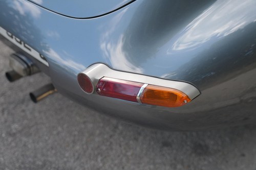 1964 Jaguar E-Type Series 1 3.8L FHC LHD Lightweight FIA Road/Race Car Te koop (foto 69 van 130)