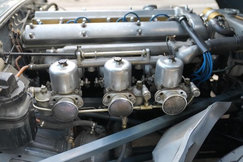 1964 Jaguar E-Type Series 1 3.8L FHC LHD Lightweight FIA Road/Race Car Te koop (foto 96 van 130)