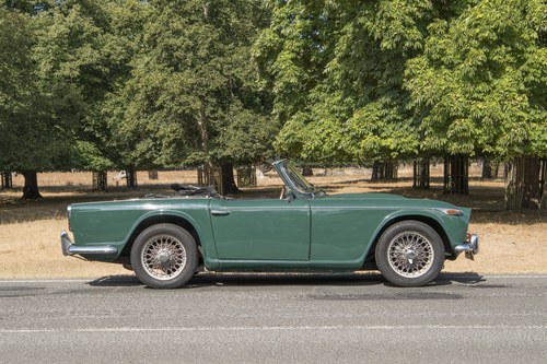 1967 Triumph TR4A IRS For Sale (picture 21 of 116)