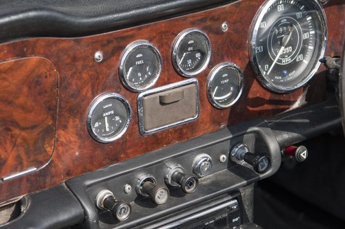 1967 Triumph TR4A IRS For Sale (picture 8 of 116)