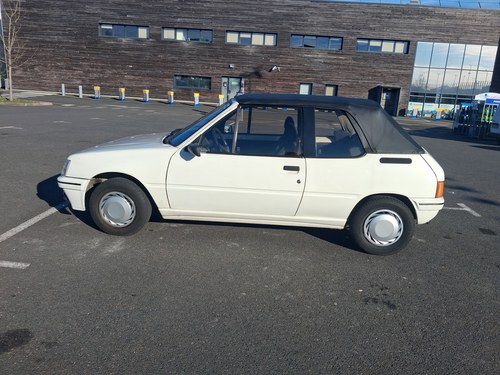 1988 Peugeot 205 Junior Cabriolet En venta (imagen 13 de 51)