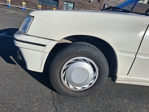 1988 Peugeot 205 Junior Cabriolet En venta (imagen 17 de 51)