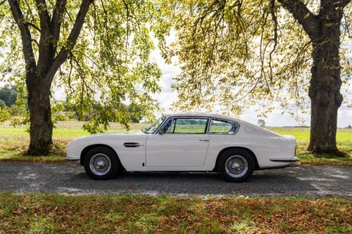 1967 Aston Martin DB6 Automatic Sports Saloon à vendre (picture 3 of 78)