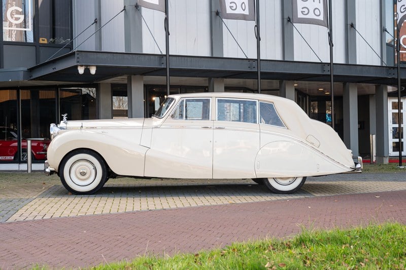 1954 Rolls Royce Silver Wraith - 2 1954 Rolls Royce Silver Wraith - 2