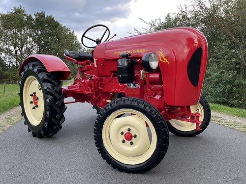 1961 Porsche Diesel Junior 108 Te koop (foto 1 van 54)