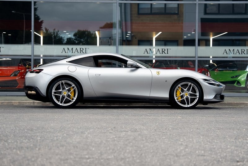 2022 Ferrari Roma - 2 2022 Ferrari Roma - 2