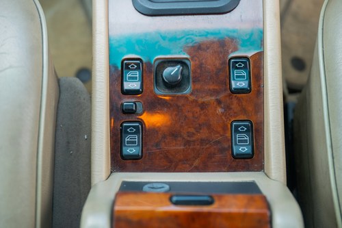 1995 Mercedes-Benz E320 Automatic C124 For Sale (picture 37 of 171)