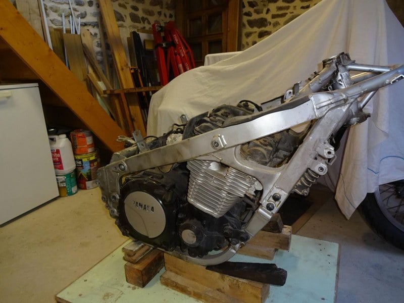 YAMAHA FJ 1200 - 2 YAMAHA FJ 1200 - 2
