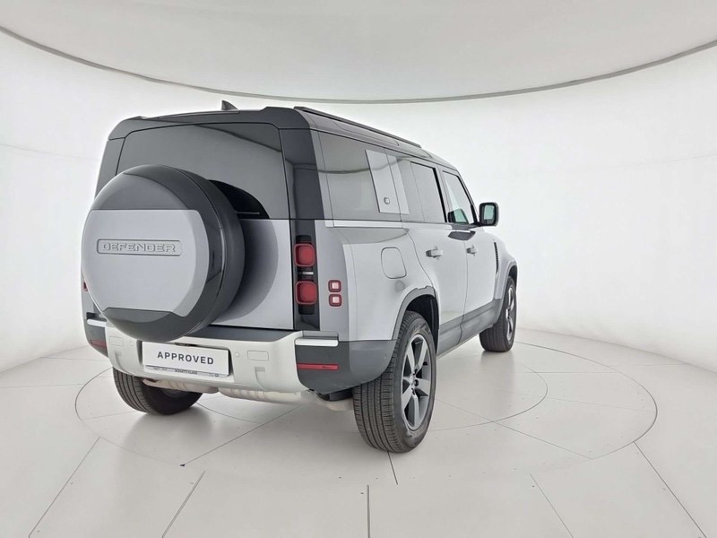 2023 Land Rover Defender - 2 2023 Land Rover Defender - 2