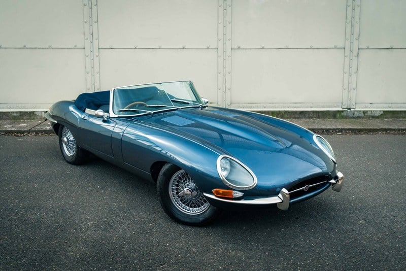 1961 Jaguar E-Type - 2 1961 Jaguar E-Type - 2