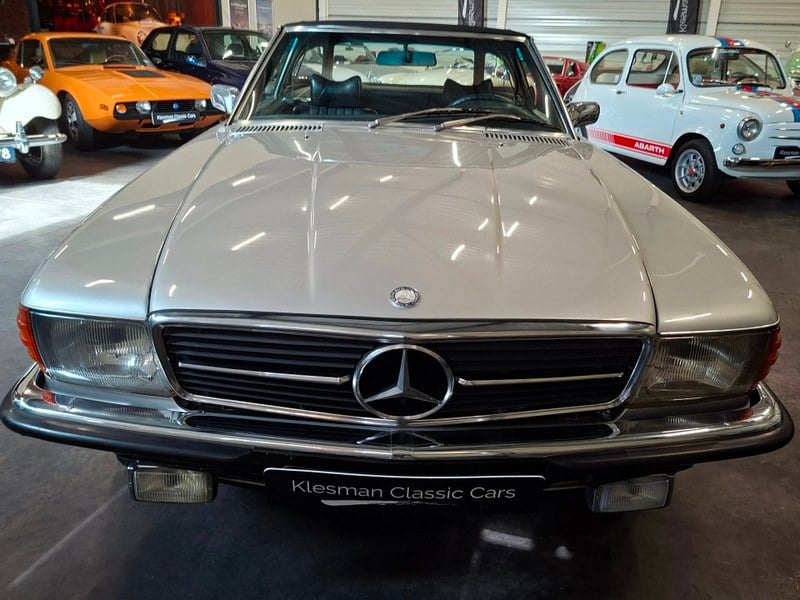 1975 Mercedes SL Class - 2 1975 Mercedes SL Class - 2