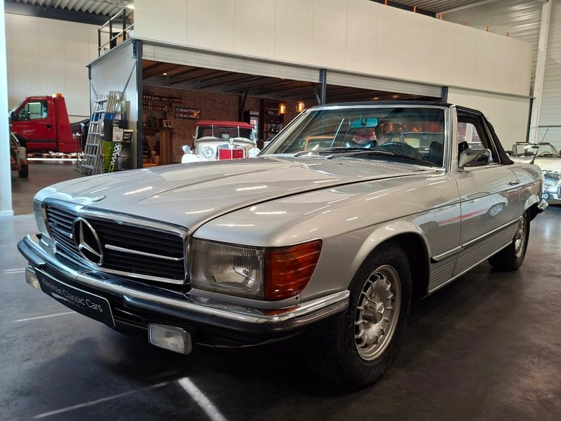1975 Mercedes SL Class - 1 1975 Mercedes SL Class - 1