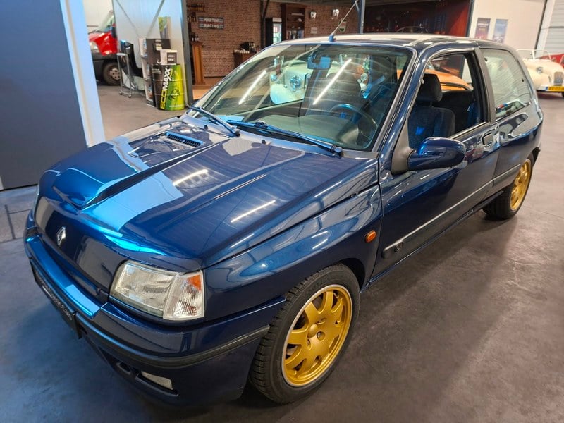 1994 Renault Clio - 2 1994 Renault Clio - 2