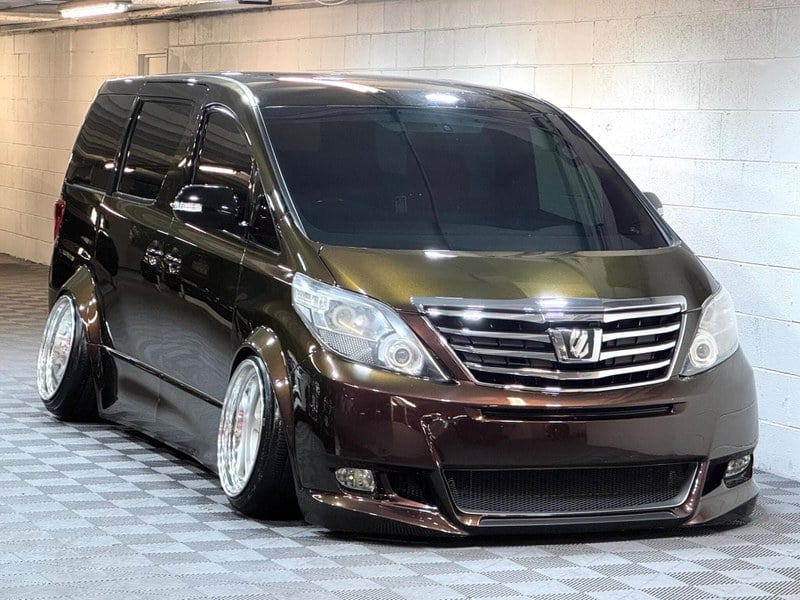 2011 Toyota Alphard - 1 2011 Toyota Alphard - 1