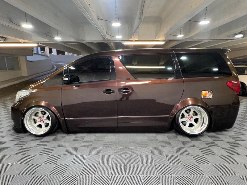 2011 Toyota Alphard - 2 2011 Toyota Alphard - 2