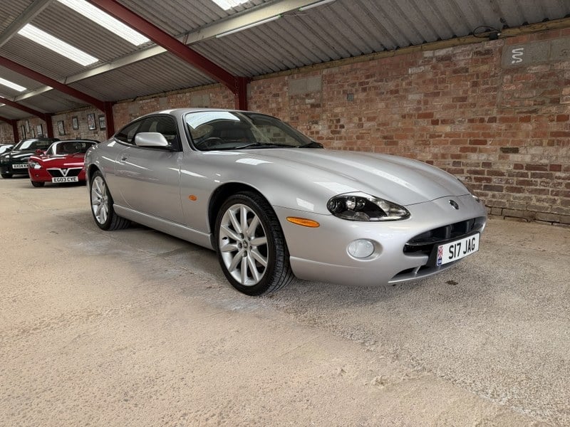 2005 Jaguar XK - 1 2005 Jaguar XK - 1