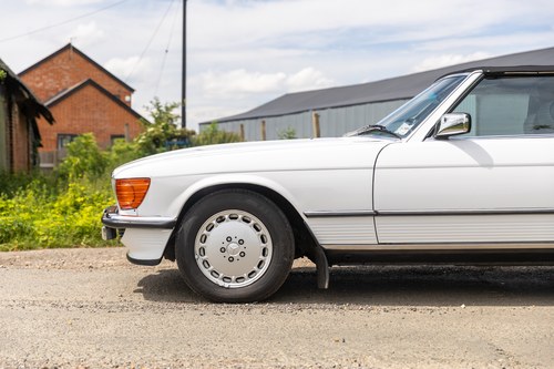 1988 Mercedes-Benz 300SL R107 For Sale (picture 103 of 175)