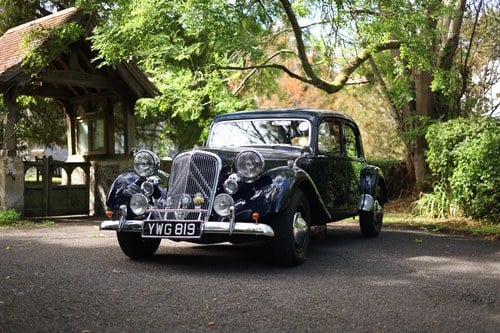 1950 Citroën Traction Avant Big 6 Malle Plate Slough-Built RHD In vendita (immagine 3 di 227)