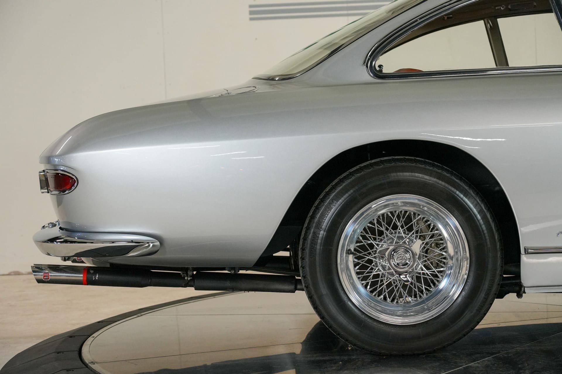 1965 Ferrari 330 GT 2+2 Series II, foto 12