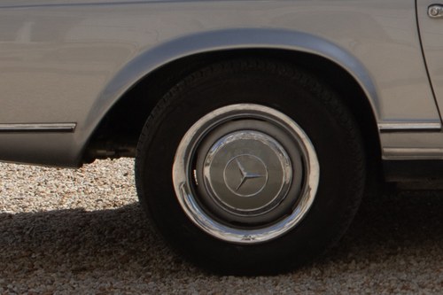 1967 Mercedes-Benz 250SL Coupe W113 For Sale (picture 34 of 144)