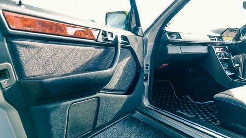 1993 Mercedes-Benz E320 W124 En venta (imagen 57 de 103)
