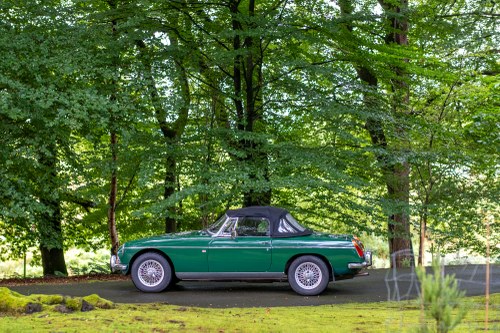 1975 MG MGB Roadster zum Verkauf (Bild 30 von 210)