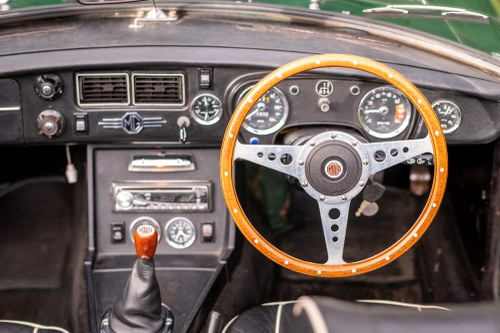 1975 MG MGB Roadster zum Verkauf (Bild 63 von 210)