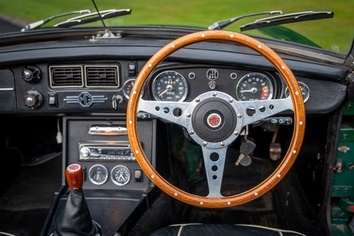 1975 MG MGB Roadster zum Verkauf (Bild 87 von 210)