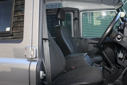 2011 Land Rover Defender 110 LWB For Sale (picture 62 of 180)