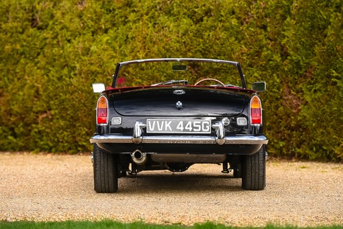 1969 MG MGC Roadster RHD ex David/Brooklyn Beckham à venda (imagem 19 de 185)