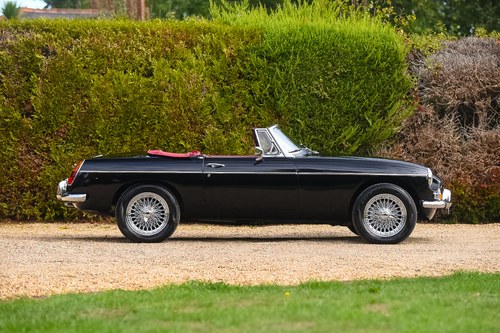 1969 MG MGC Roadster RHD ex David/Brooklyn Beckham à venda (imagem 31 de 185)