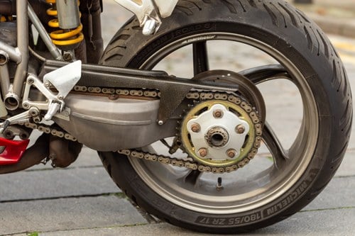 2001 Ducati 748 S Te koop (foto 30 van 60)