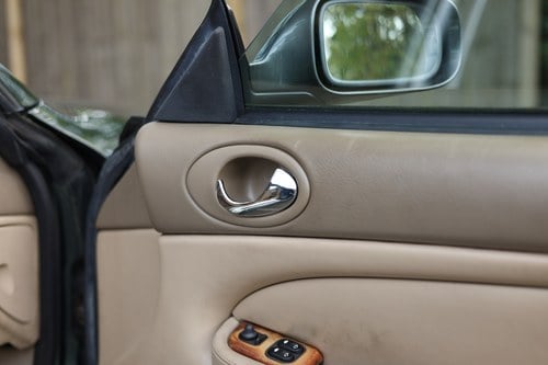 1998 Jaguar XK8 Coupé X100 For Sale (picture 30 of 240)