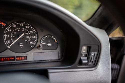 1999 BMW 840 Ci Sport Te koop (foto 65 van 257)