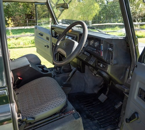 1997 Land Rover Defender 90 County SW For Sale (picture 28 of 348)