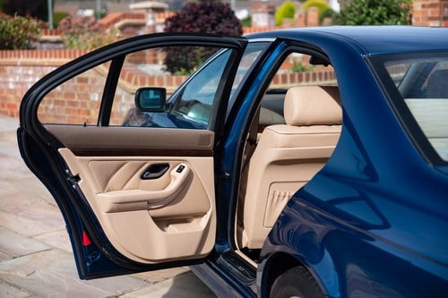 2002 E39 BMW 5 Series 525i - 1 Owner zum Verkauf (Bild 41 von 244)