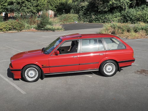 1988 BMW 325i SE Touring Manual E30 In vendita (immagine 21 di 130)