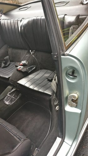 Porsche 911 SWB 1968 LHD – Unrestored Rust-Free Short Wheel Base 2L 911S For Sale (picture 87 of 202)