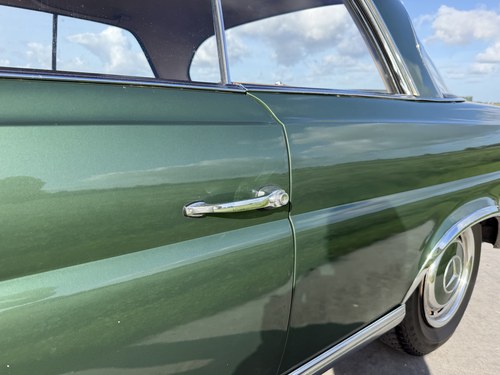 1969 Mercedes-Benz 280SE W111 For Sale (picture 81 of 125)