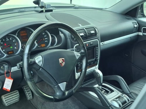 2005 Porsche Cayenne S In vendita (immagine 24 di 66)