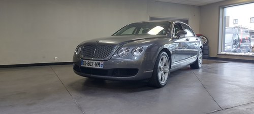 2007 Bentley Flying Spur zum Verkauf (Bild 16 von 133)