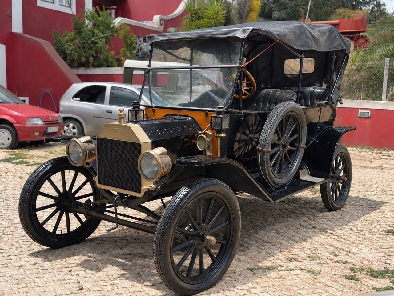 1914 Ford Model T Touring, foto 1