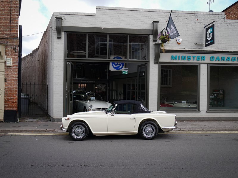 1965 Triumph TR4A IRS Overdrive, foto 3