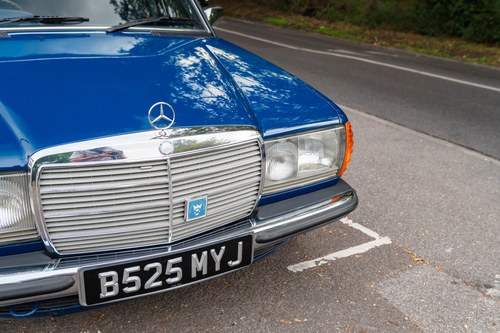 1984 Mercedes-Benz 230E Manual W123 - 33,854 miles For Sale (picture 89 of 158)