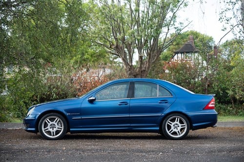 2002 Mercedes C32 AMG W203 Te koop (foto 3 van 241)