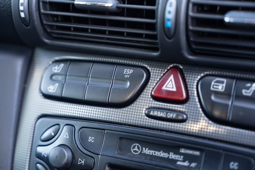 2002 Mercedes C32 AMG W203 Te koop (foto 67 van 241)