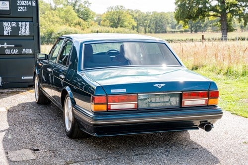 1998 Bentley Turbo R400 LWB - 1 of 6 Built Te koop (foto 27 van 118)