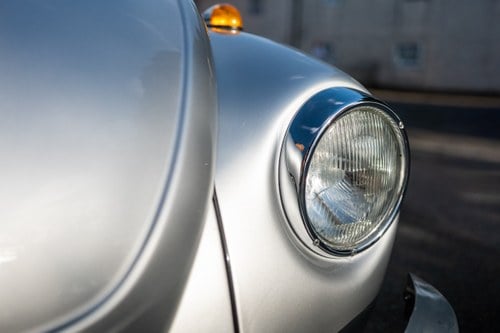 1977 Volkswagen Beetle 1303LS Karmann Cabriolet RHD 2.2L Manual na sprzedaż (zdjęcie 128 z 245)
